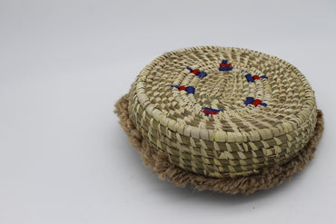 Natural – Sabai Grass organizer/gift basket with fringes