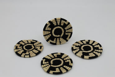 Geomaze Sabai Grass Coasters – Handwoven Round vibrant spider designed Coaster Set of 4 | Eco-Friendly, Natural, Trtional Tableware | Size: 15 x 15 x 10 cm