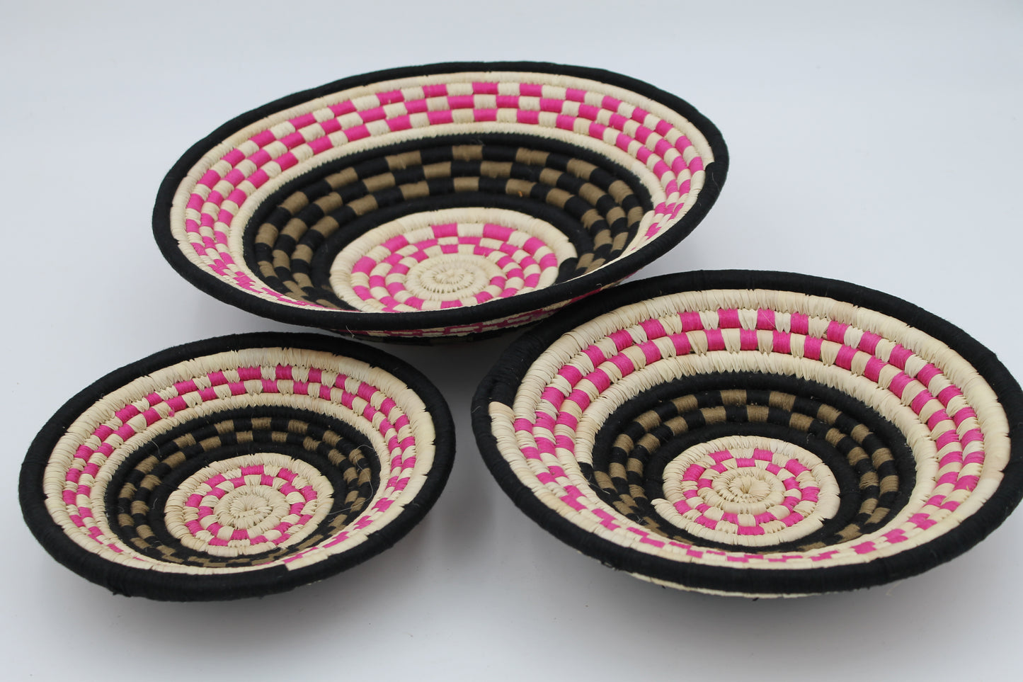 Colourfusion handwoven set of 3 wall art ( Pink and black)